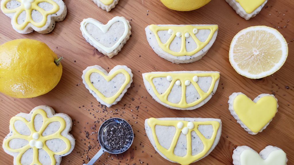You had me at LEMON! With the zing of lemon icing and chia I can’t say no. Perfect any time of year, any time of day. These are too good to pass up. Come whip up a batch for yourself!