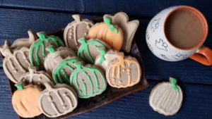 Read more about the article Pumpkin Chai Spiced Sugar Cookies- Fall Flavors We Love!