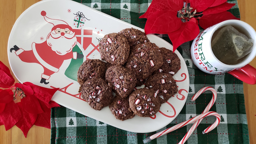 Healthy Peppermint Chocolate Fluffy Cookies
