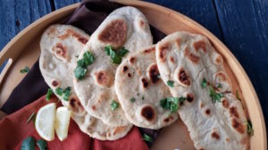 Read more about the article Easy Herbed Garlic Naan- With Irresistible herbed Butter